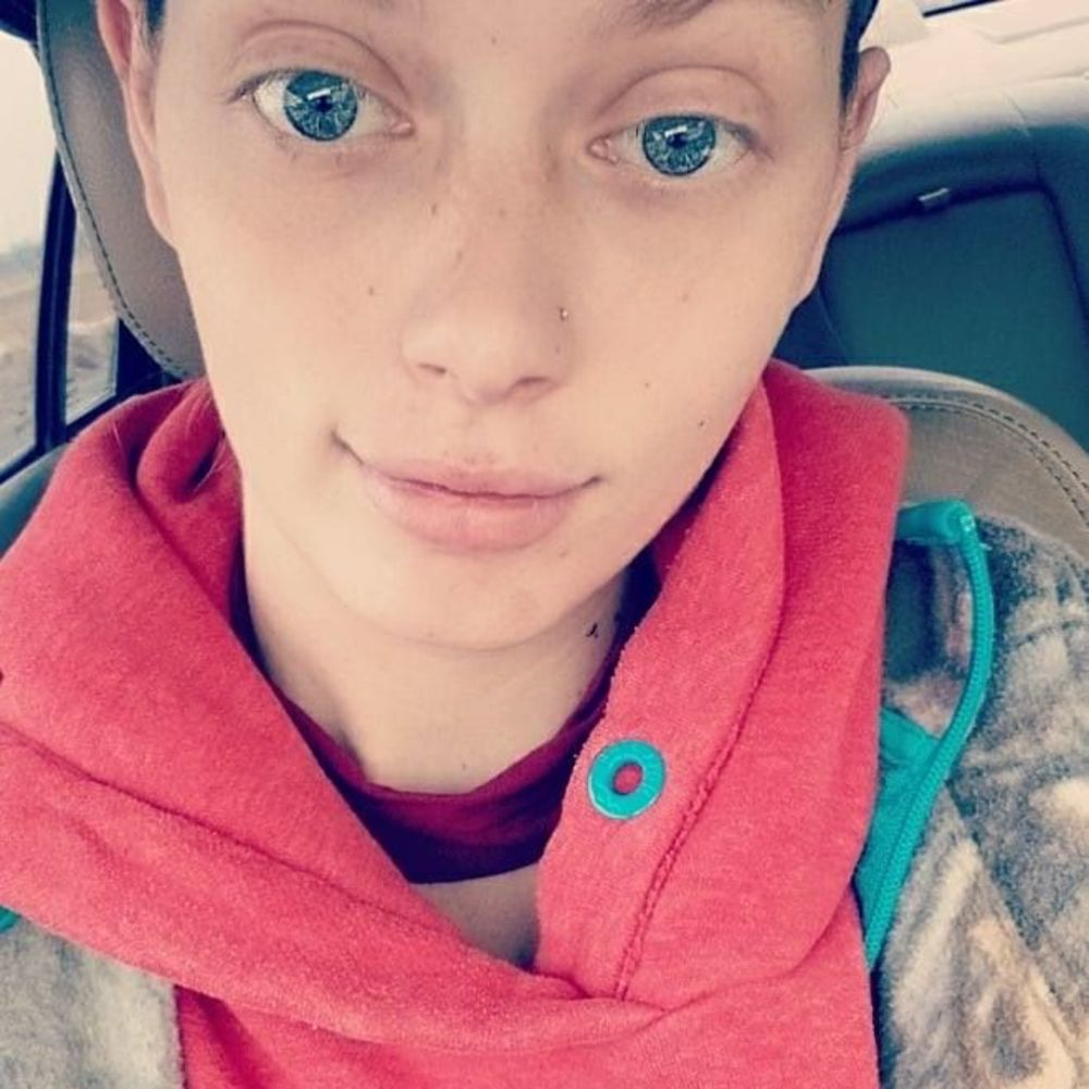 Meet your Posher, Hydie